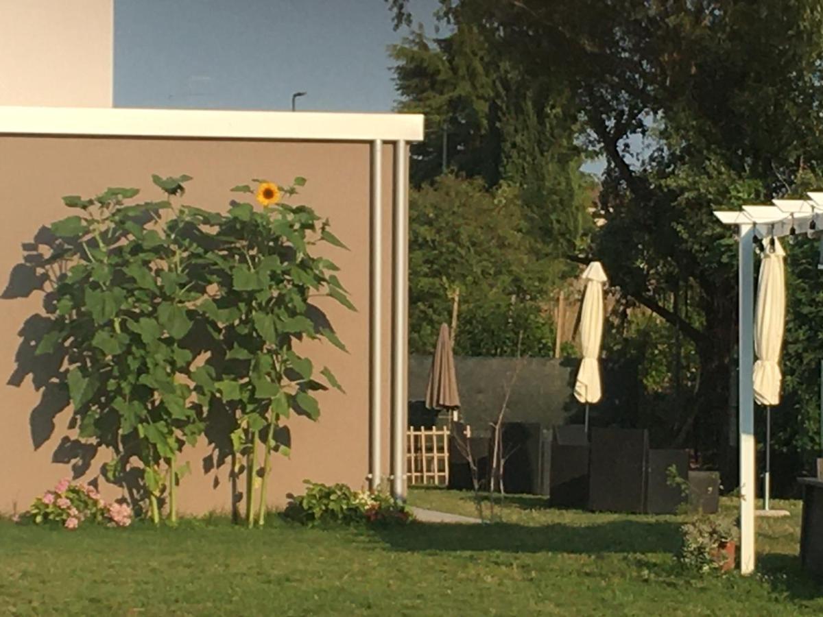 Hotel I Broletti Del Garda à Pacengo Di Lazise Extérieur photo